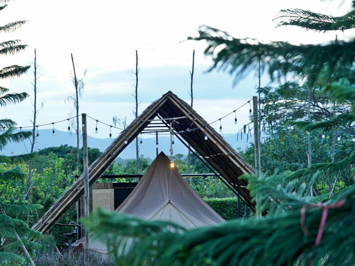 Yellowstone Camps Resort Khao Yai Pak Chong Eksteriør billede